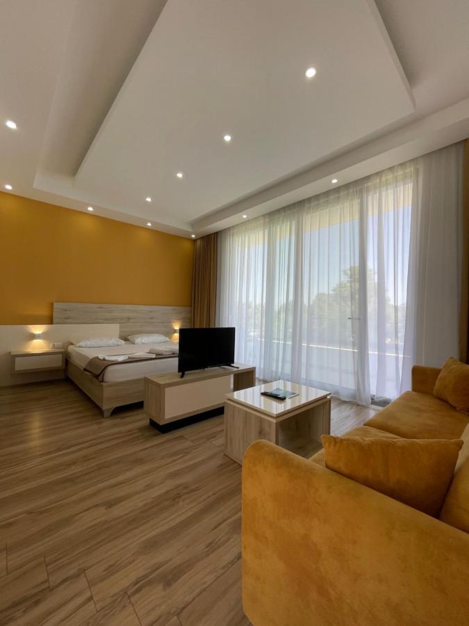 Apartments Antique Ulcinj Bagian luar foto