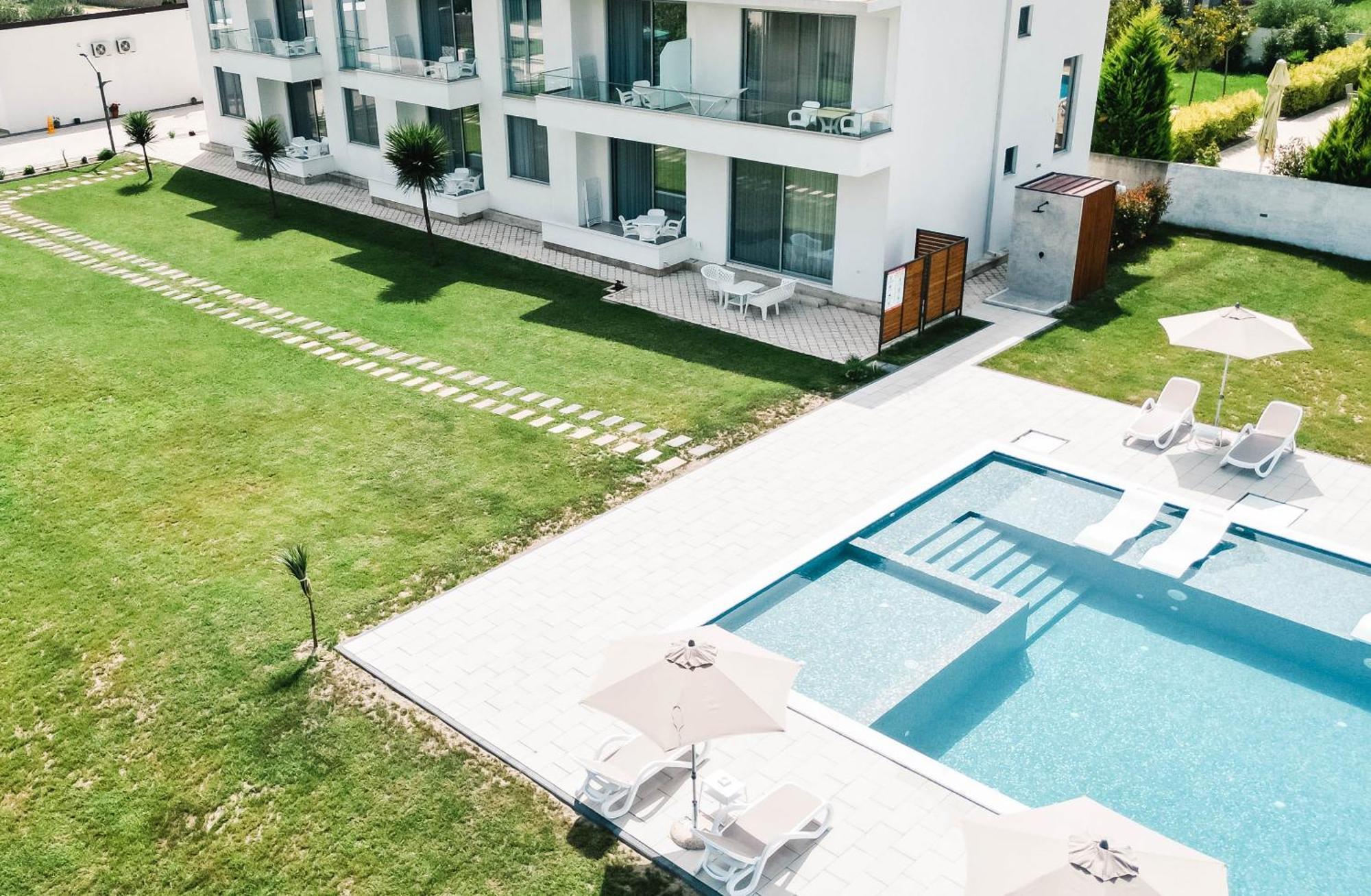 Apartments Antique Ulcinj Bagian luar foto